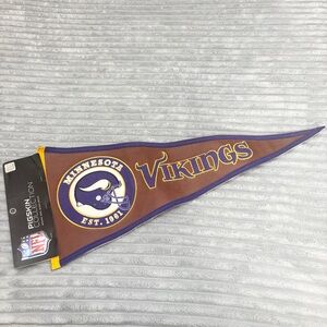 NFL Pigskin Collection Genuine Wool Blend‎ Decor Minnesota Vikings Flag